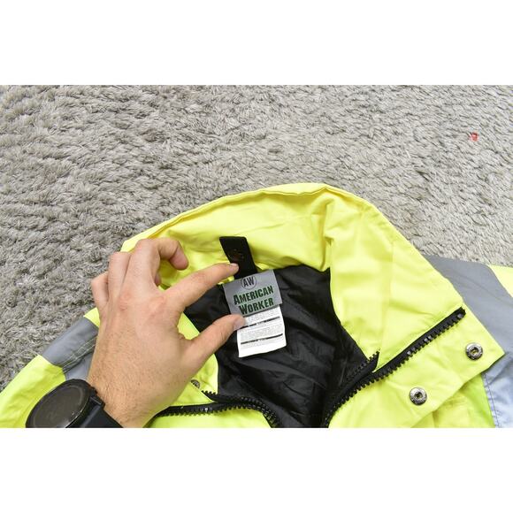 American Worker Green Bomber Jacket Nylon Medium ANSI Class III Safety Jacket - Picture 7 of 9